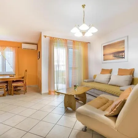 Apartment With Parking Space Baska, Krk - 22418 Baška