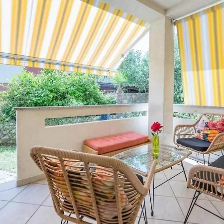 With Parking Space Baska, Krk - 22418 * Baška