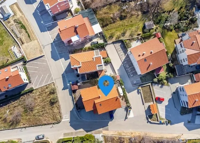 With Parking Space Baska, Krk - 22418 شقة