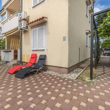With Parking Space Baska, Krk - 22418 Apartman